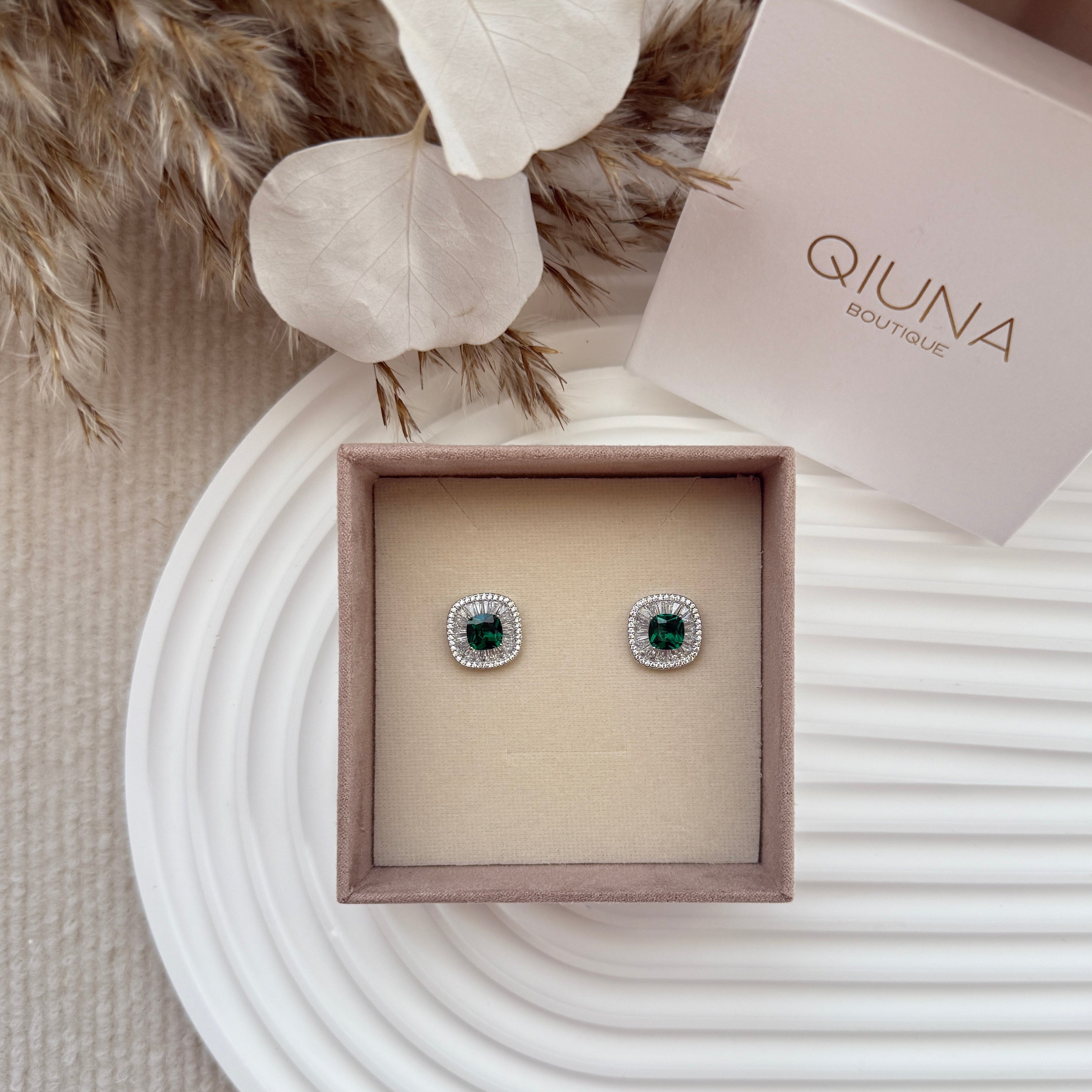 ORECCINI | NIRA Qiuna